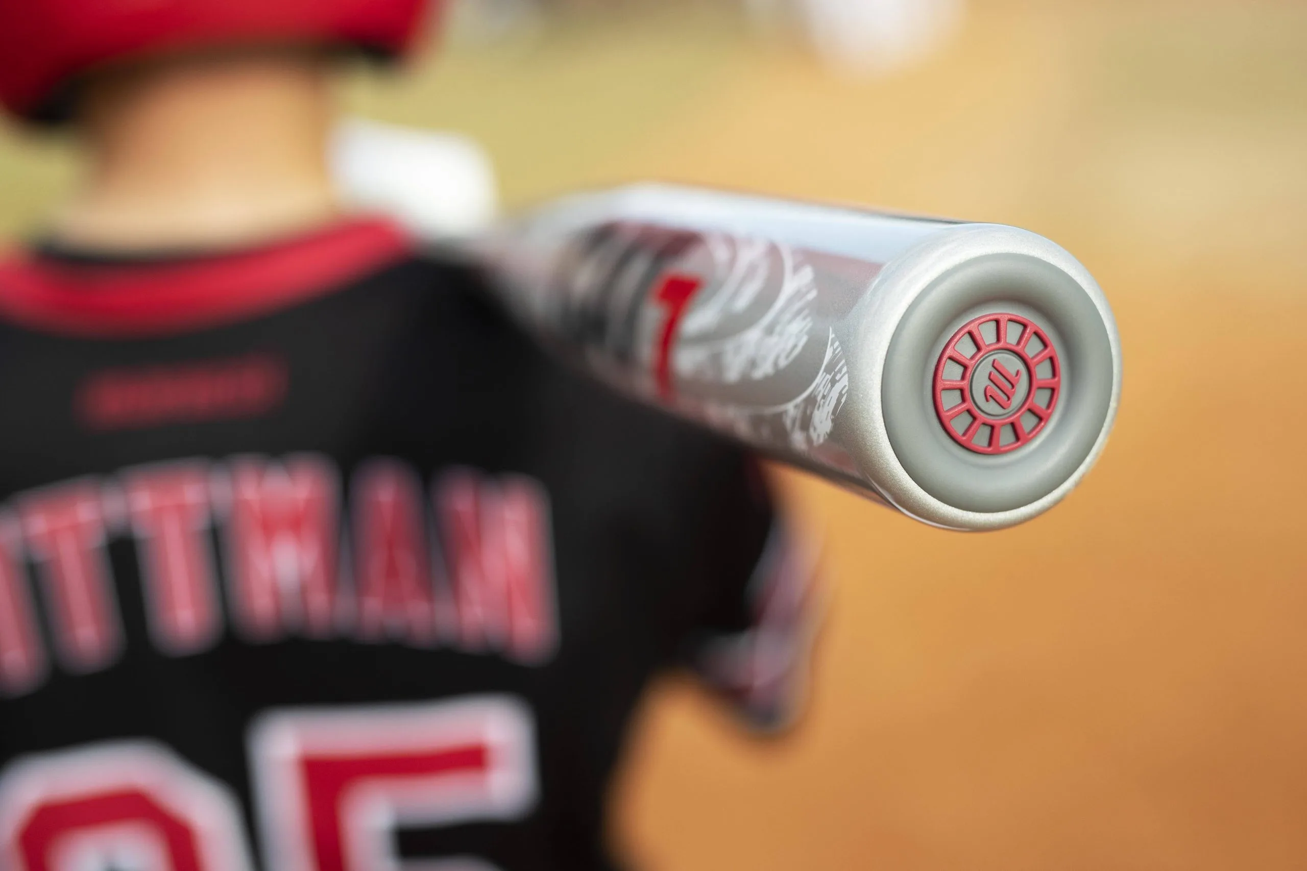 Marucci CAT 7 Silver (-10) USSSA Baseball Bat: MSBC7210S 4 Marucci CAT 7 Silver (-10) USSSA Baseball Bat: MSBC7210S - Image 4